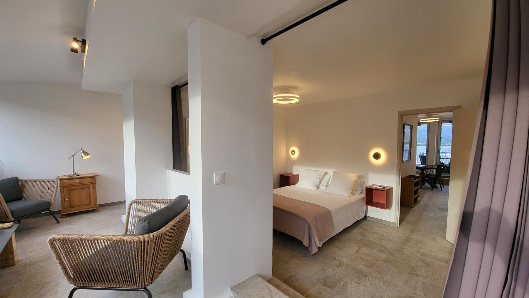 Appartement Sur La Baie, En Centre Ville 卡尔维 外观 照片